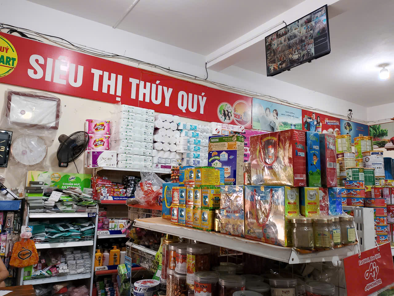 Siêu thị Thuý Quý