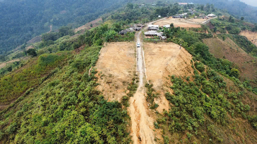 Bản Hô Huổi Luông