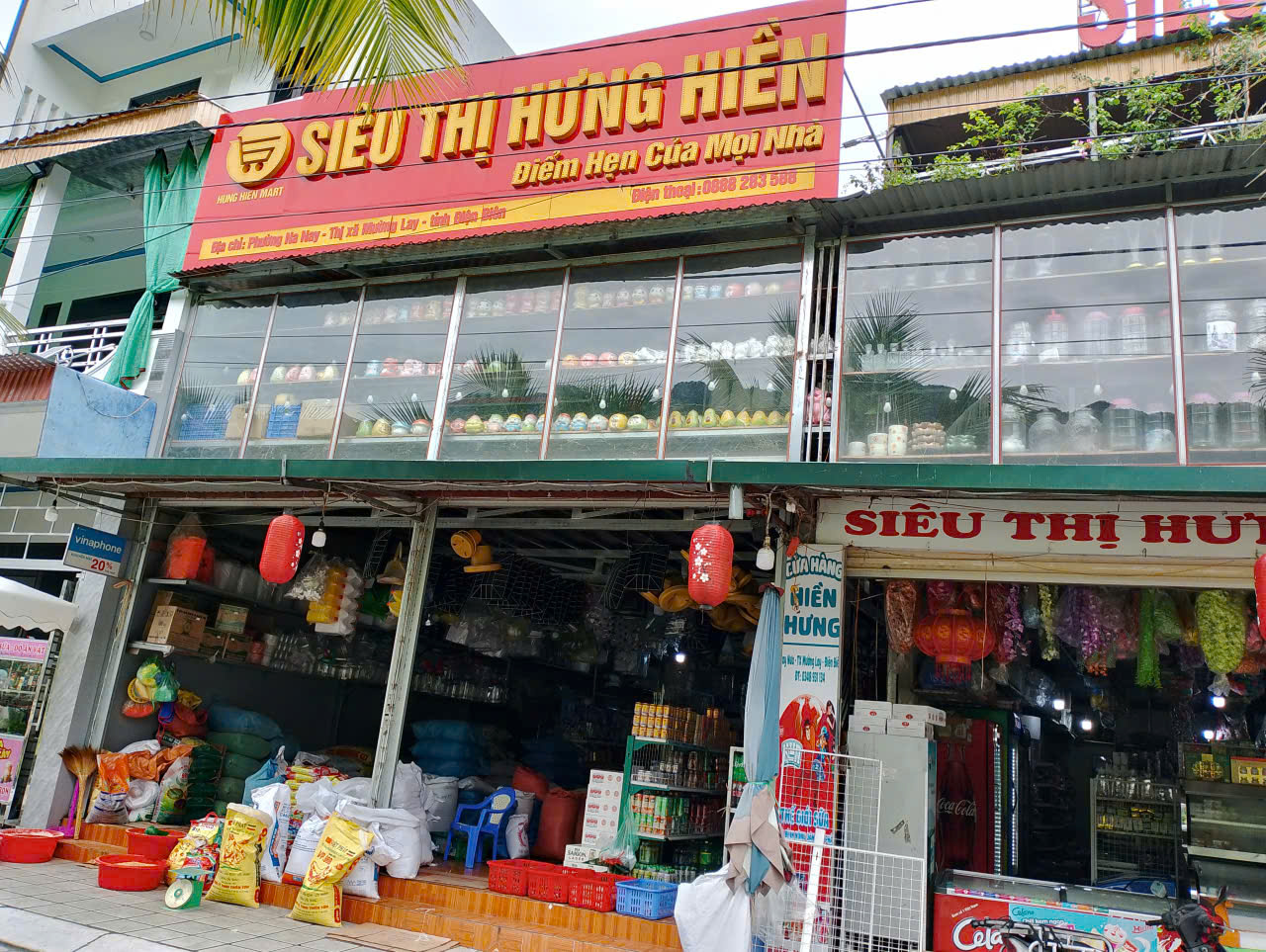 Siêu thị Hưng Hiền